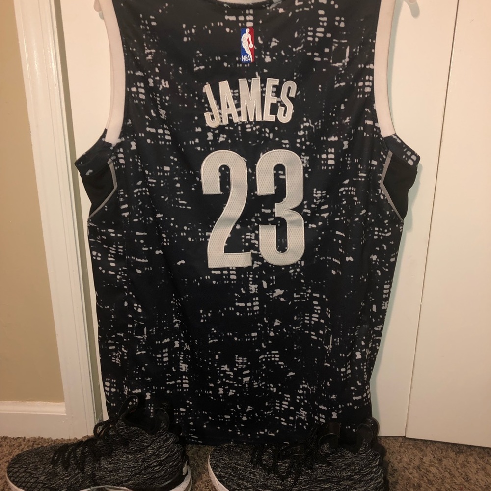 Jersey and athletic shoes